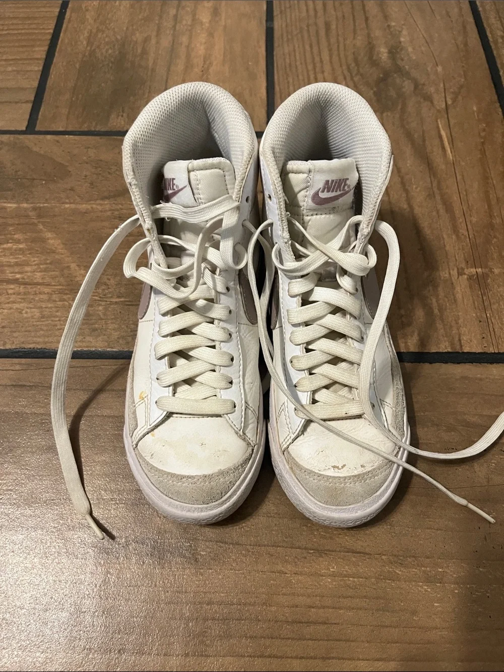 Nike Mid-Top White Leather Sneakers with Light Pink Swoosh